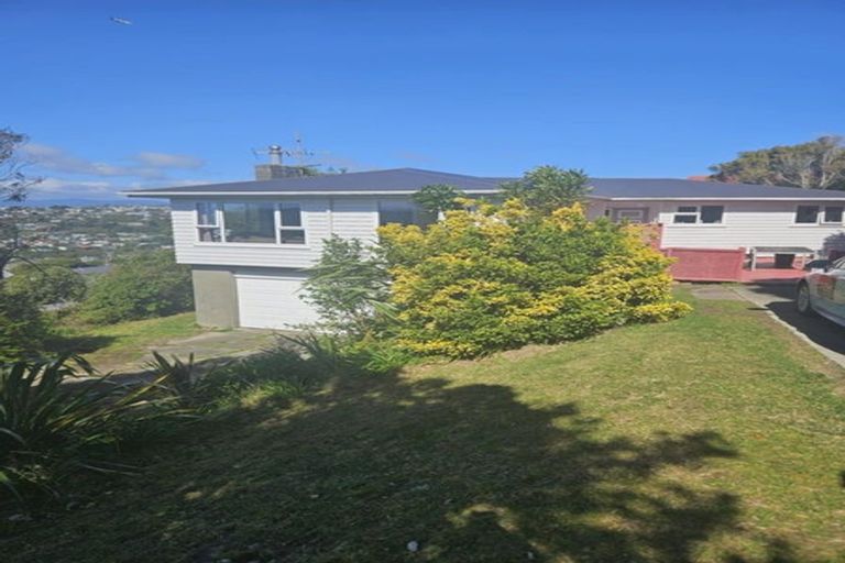 Photo of property in 48 Cunliffe Street, Johnsonville, Wellington, 6037