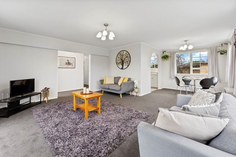 Photo of property in 56 Aniseed Grove, Timberlea, Upper Hutt, 5018
