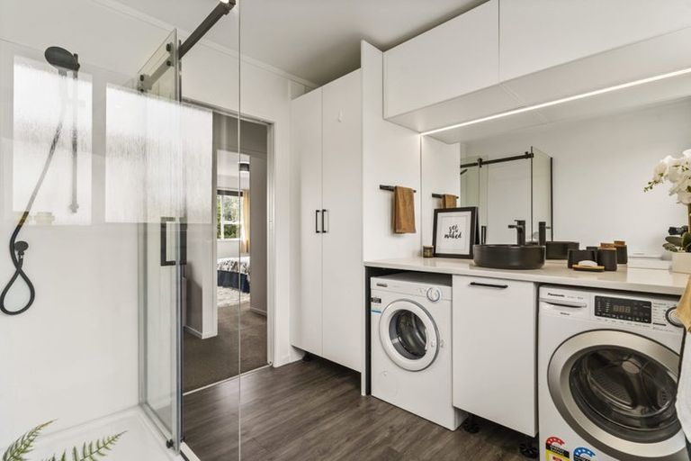 Photo of property in 23 Taitua Drive, Te Atatu South, Auckland, 0610
