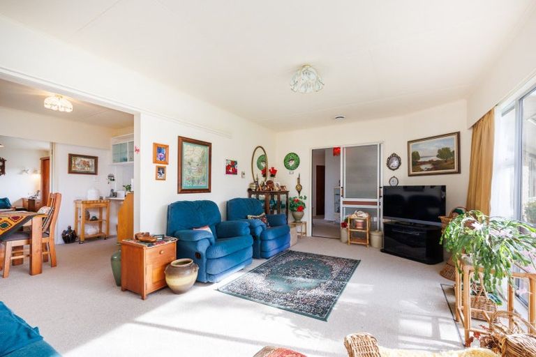Photo of property in 3 Dalzien Place, Feilding, 4702
