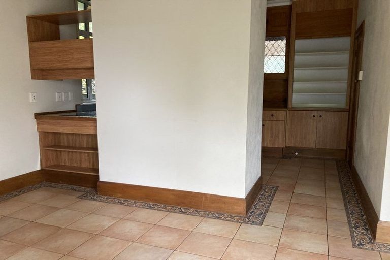 Photo of property in 83 Bolton Street, Kelburn, Wellington, 6012