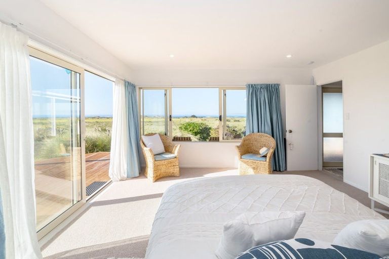 Photo of property in 6 Beach Road, Flat Point, Masterton, 5883