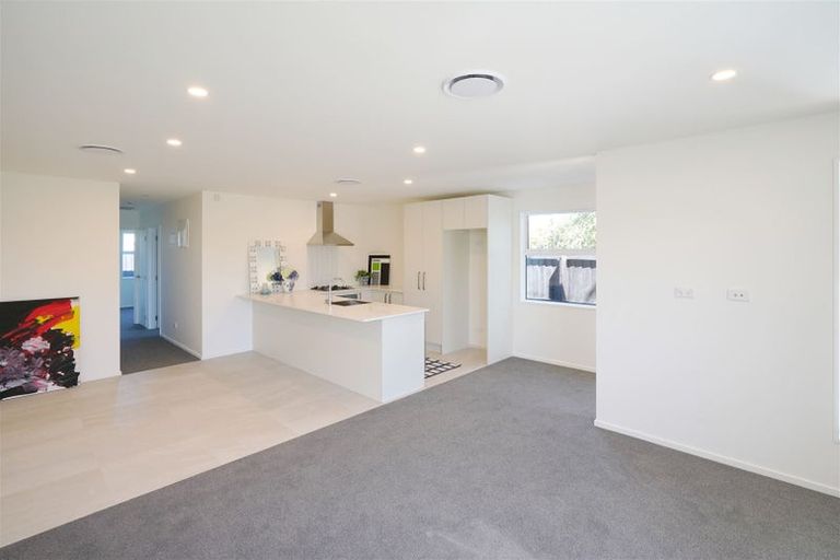 Photo of property in 30b Chelsea Street, Linwood, Christchurch, 8062