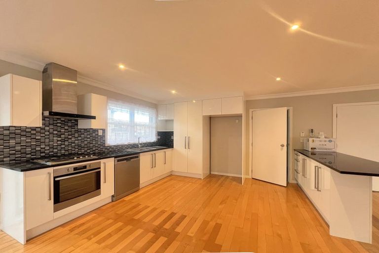 Photo of property in 66 O'halloran Road, Howick, Auckland, 2014