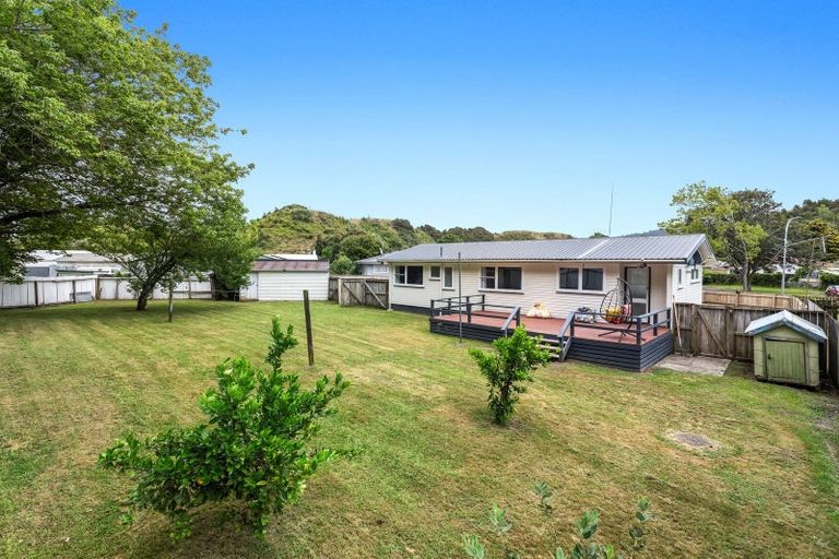 Photo of property in 4 Forbes Place, Kawerau, 3127