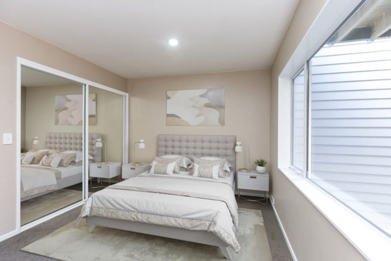 Photo of property in Victoria Villas, 23/35u Pirie Street, Mount Victoria, Wellington, 6011