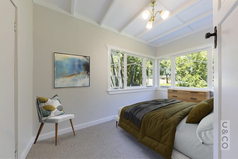 Photo of property in 74 Awaroa Road, Helensville, 0800