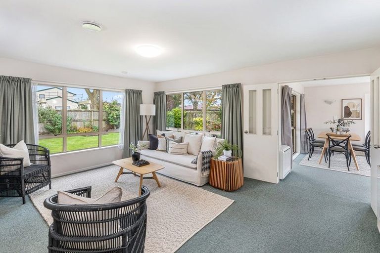 Photo of property in 12 Marble Wood Drive, Papanui, Christchurch, 8053