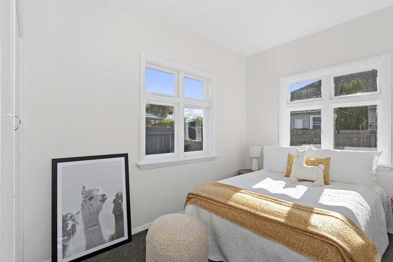 Photo of property in 279 Hills Road, Mairehau, Christchurch, 8013