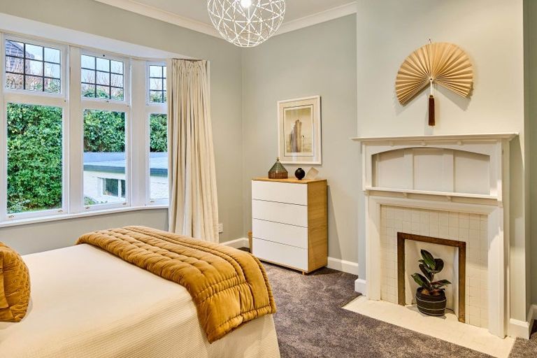 Photo of property in 18 Wairere Road, Belmont, Lower Hutt, 5010
