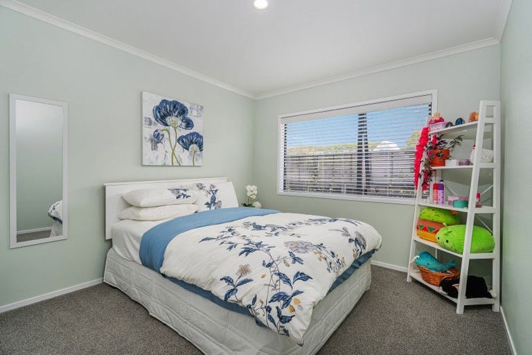 Photo of property in 31 Wells Place, Whitianga, 3510