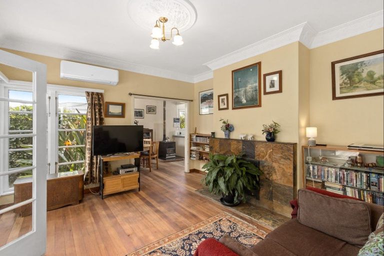 Photo of property in 12 Dolbel Street, Taradale, Napier, 4112