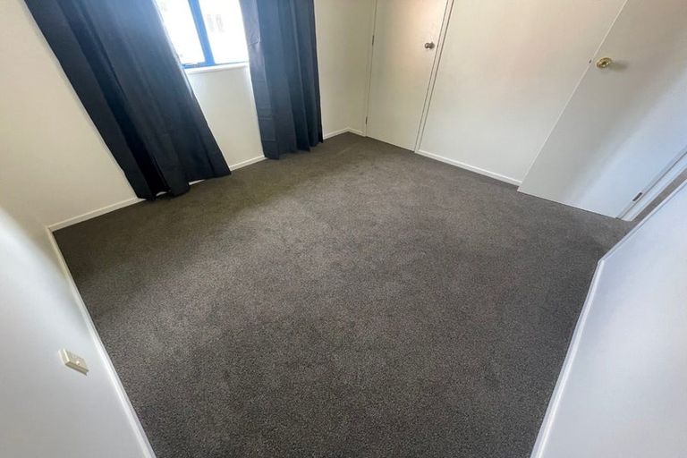 Photo of property in 1a Kent Road, Manurewa, Auckland, 2102