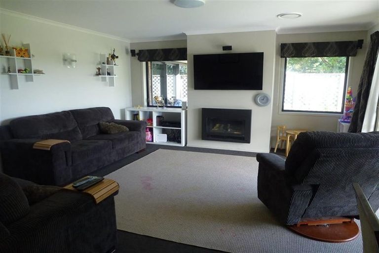 Photo of property in 4 Guthrie Court, Bulls, 4818