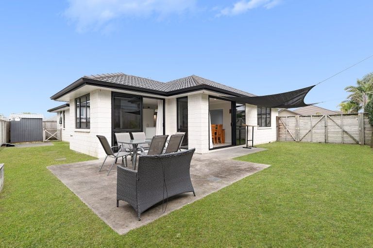 Photo of property in 30 Applin Lane, Pyes Pa, Tauranga, 3112