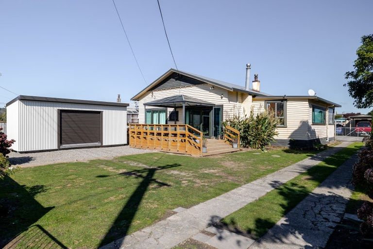 Photo of property in 25 Tui Street, Pahiatua, 4910