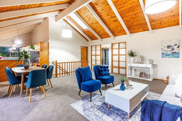 Photo of property in 49 Bayview Road, Paremata, Porirua, 5024