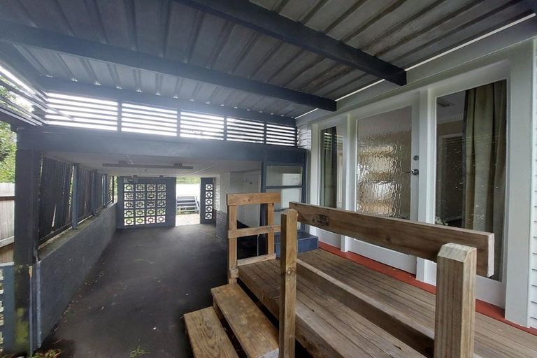 Photo of property in 6 Crichton Terrace, Hauraki, Auckland, 0622