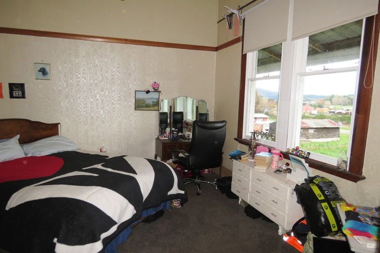 Photo of property in 29 Hattie Street, Reefton, 7830
