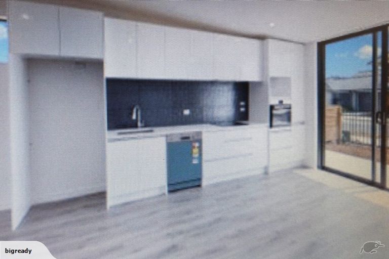 Photo of property in 17 Hoiho Road, Pukekohe, 2120