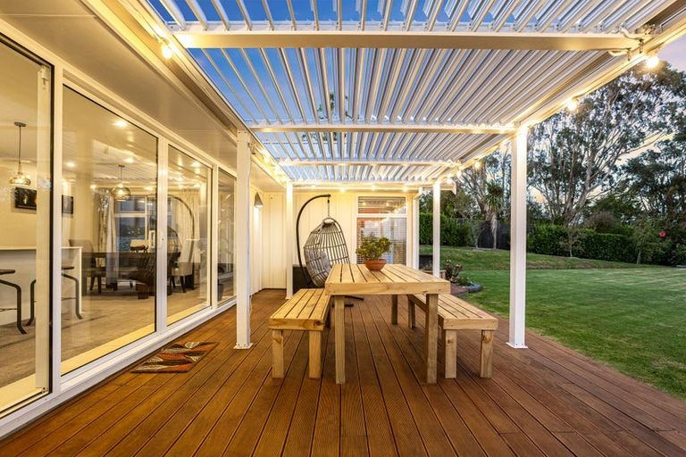 Photo of property in 1 Lindis Lane, Kelson, Lower Hutt, 5010