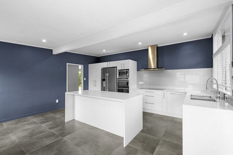 Photo of property in 415 Fergusson Drive, Heretaunga, Upper Hutt, 5018