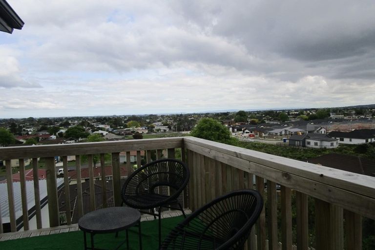 Photo of property in 159 Keri Vista Rise, Papakura, 2110