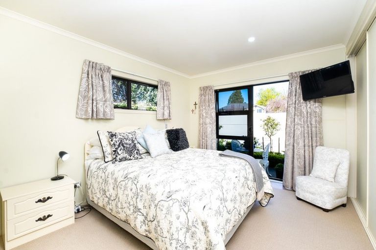Photo of property in 26a Fulford Road, Havelock North, 4130