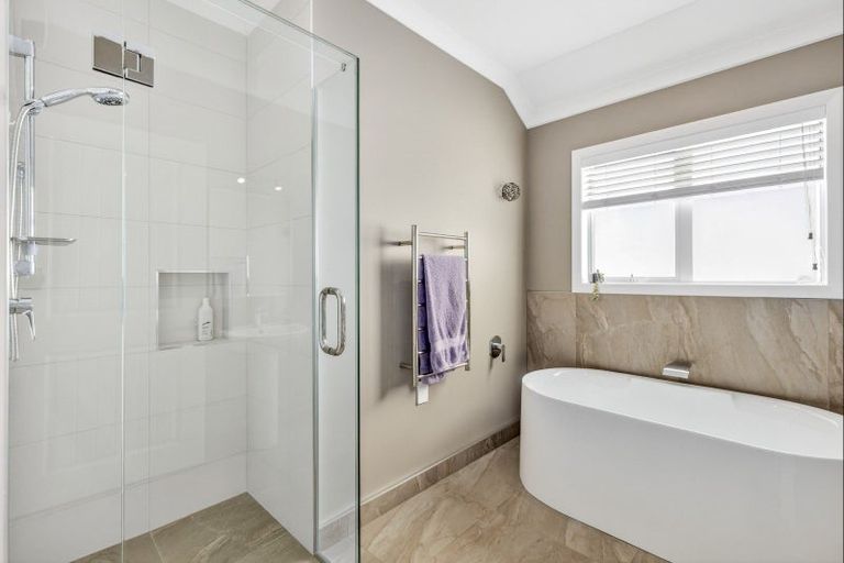 Photo of property in 1/66 Swayne Road, Cambridge, 3434