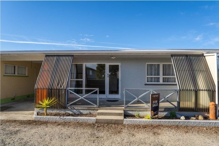 Photo of property in 2/23 Kipling Crescent, Stoke, Nelson, 7011