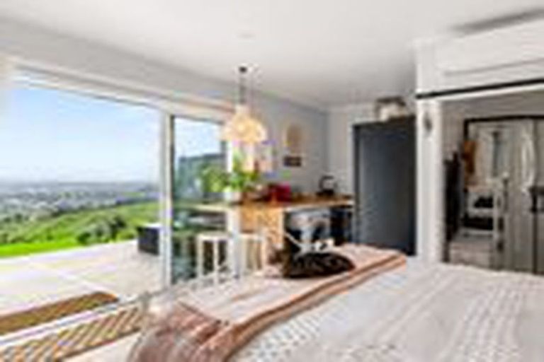 Photo of property in 225 Wheatstone Road, Wainui, Gisborne, 4073