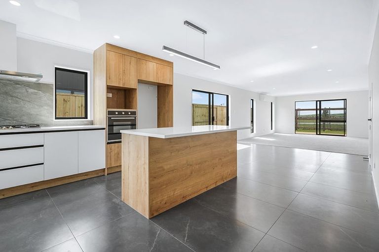 Photo of property in 24 Halley Drive, Chartwell, Hamilton, 3210