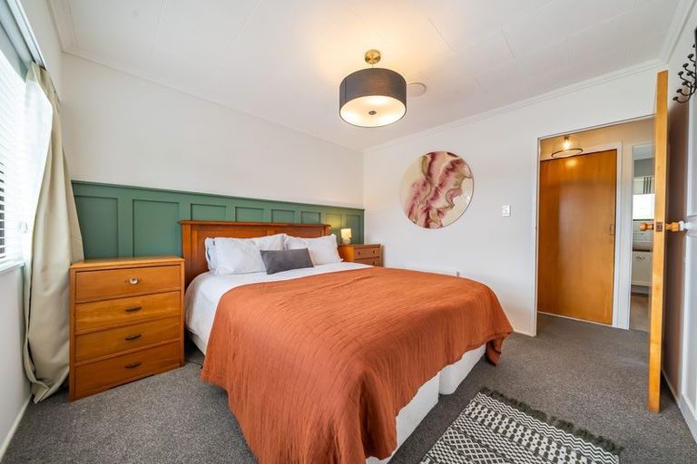 Photo of property in 12 Transom Close, Whitby, Porirua, 5024