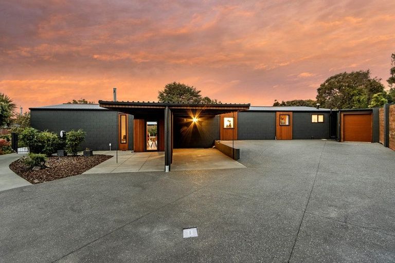 Photo of property in 197 Major Hornbrook Road, Mount Pleasant, Christchurch, 8081