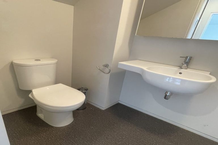 Photo of property in 8/8a Settlers Crescent, Ferrymead, Christchurch, 8023