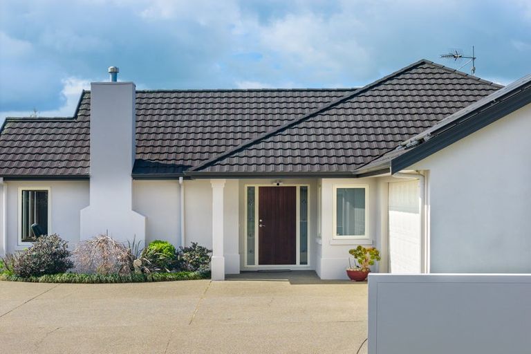 Photo of property in 33 Grace Avenue, Rototuna North, Hamilton, 3210