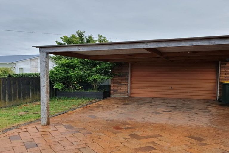 Photo of property in 1/27 King Edward Avenue, Papakura, 2110