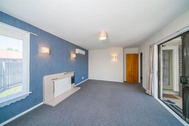 Photo of property in 17 Whitehall Street, Mairehau, Christchurch, 8013