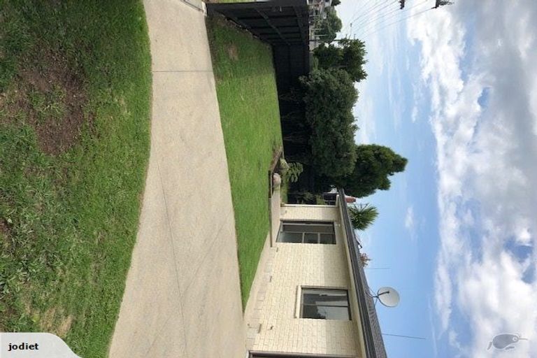 Photo of property in 246 Ngatai Road, Otumoetai, Tauranga, 3110