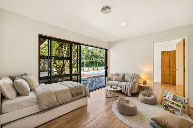 Photo of property in 31 Shuttleworth Place, Manly, Whangaparaoa, 0930