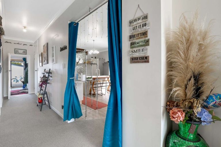 Photo of property in 17 Spier Street, Aramoho, Whanganui, 4500