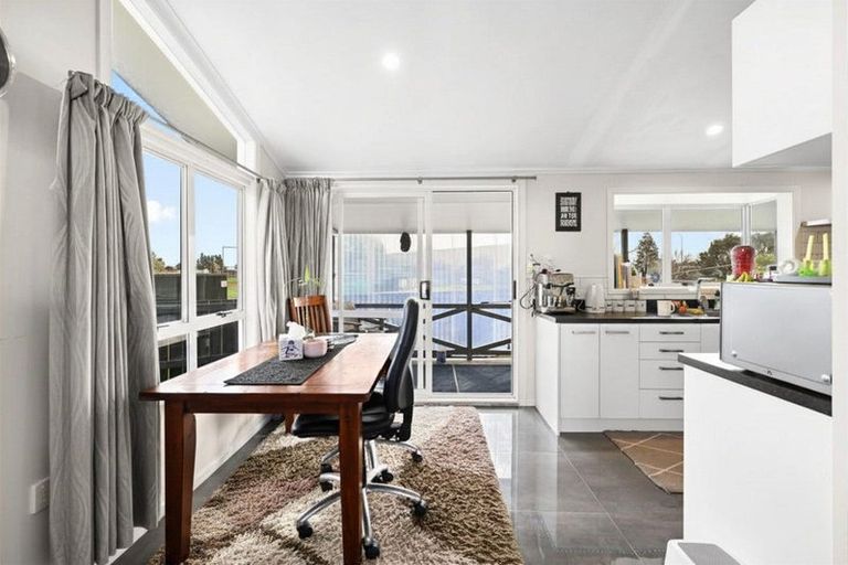Photo of property in 28 Filmer Place, Melville, Hamilton, 3206