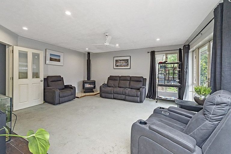 Photo of property in 42 Masefield Drive, Rolleston, 7614