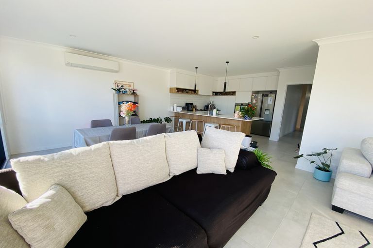 Photo of property in 40 Exmoor Road, Karaka, Papakura, 2113