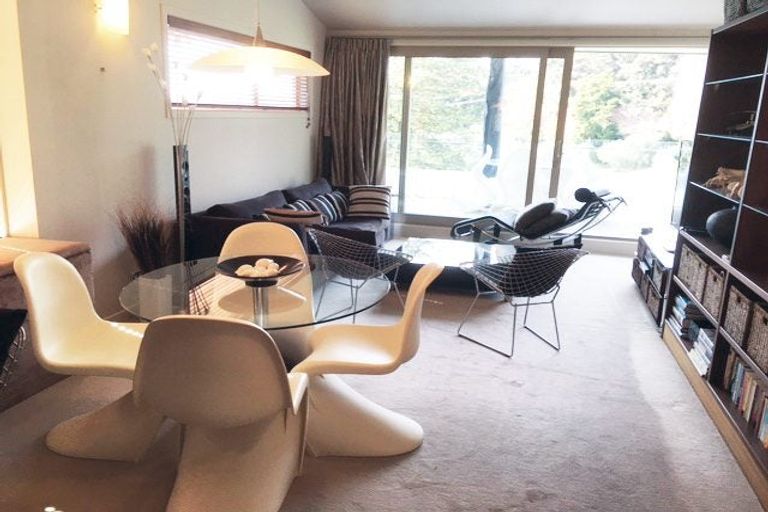 Photo of property in Bridgewater Apartments, 310/7 Te Rangi Cross Road, Paihia, 0200