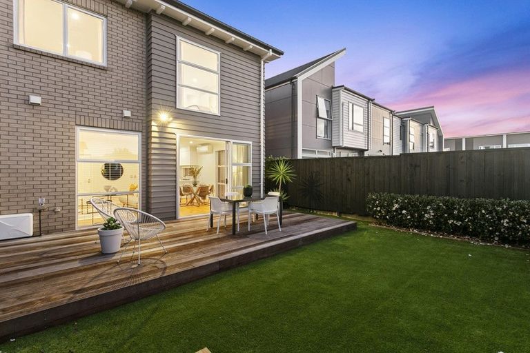 Photo of property in 10 Skylark Road, Hobsonville, Auckland, 0616