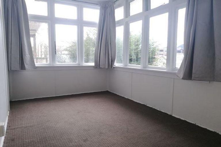 Photo of property in 135 Wallace Street, Mount Cook, Wellington, 6021