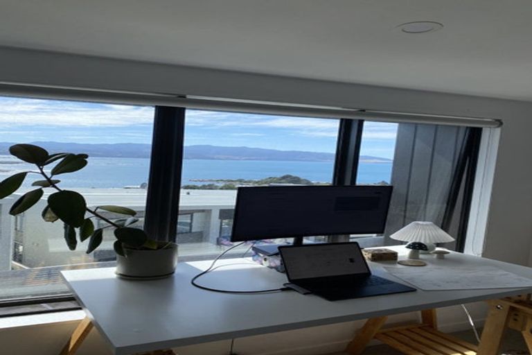 Photo of property in 15/52 High Street, Island Bay, Wellington, 6023
