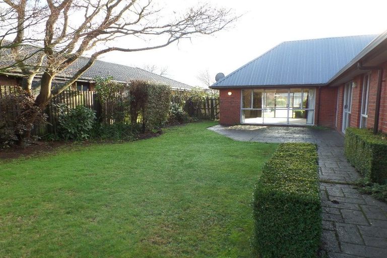 Photo of property in 194 Hawthornden Road, Avonhead, Christchurch, 8042