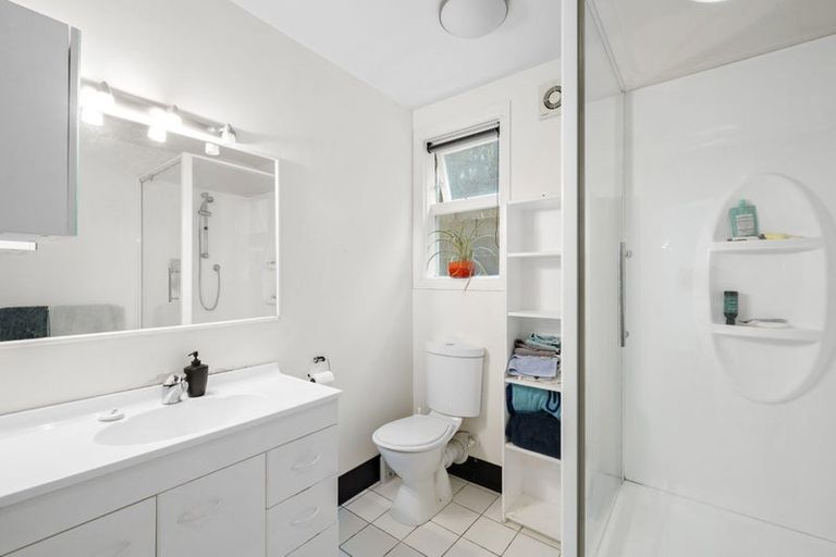 Photo of property in Parkland Flats, 18/51u Adams Terrace, Kelburn, Wellington, 6021